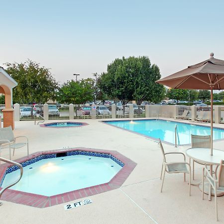 Home2 Suites By Hilton Dallas Grand Prairie Ngoại thất bức ảnh